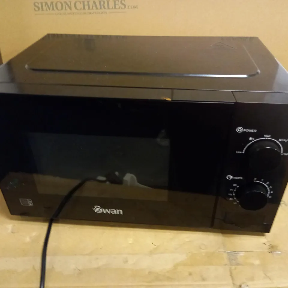 SWAN 20L 700W MANUAL MICROWAVE RRP £67.99