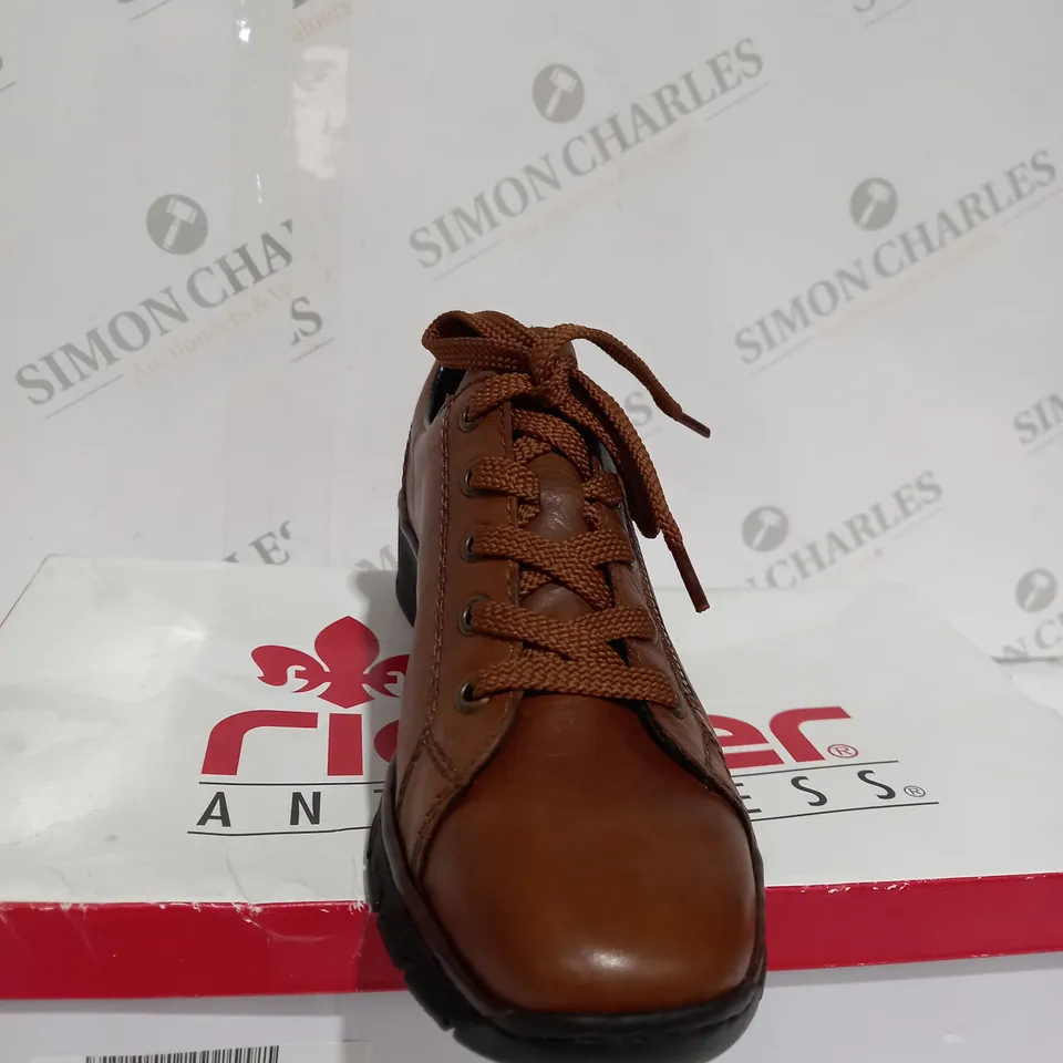 BROWN RIEKER SHOES SIZE 4
