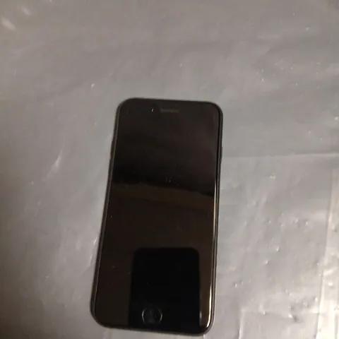 Apple iPhone SE – Boxed