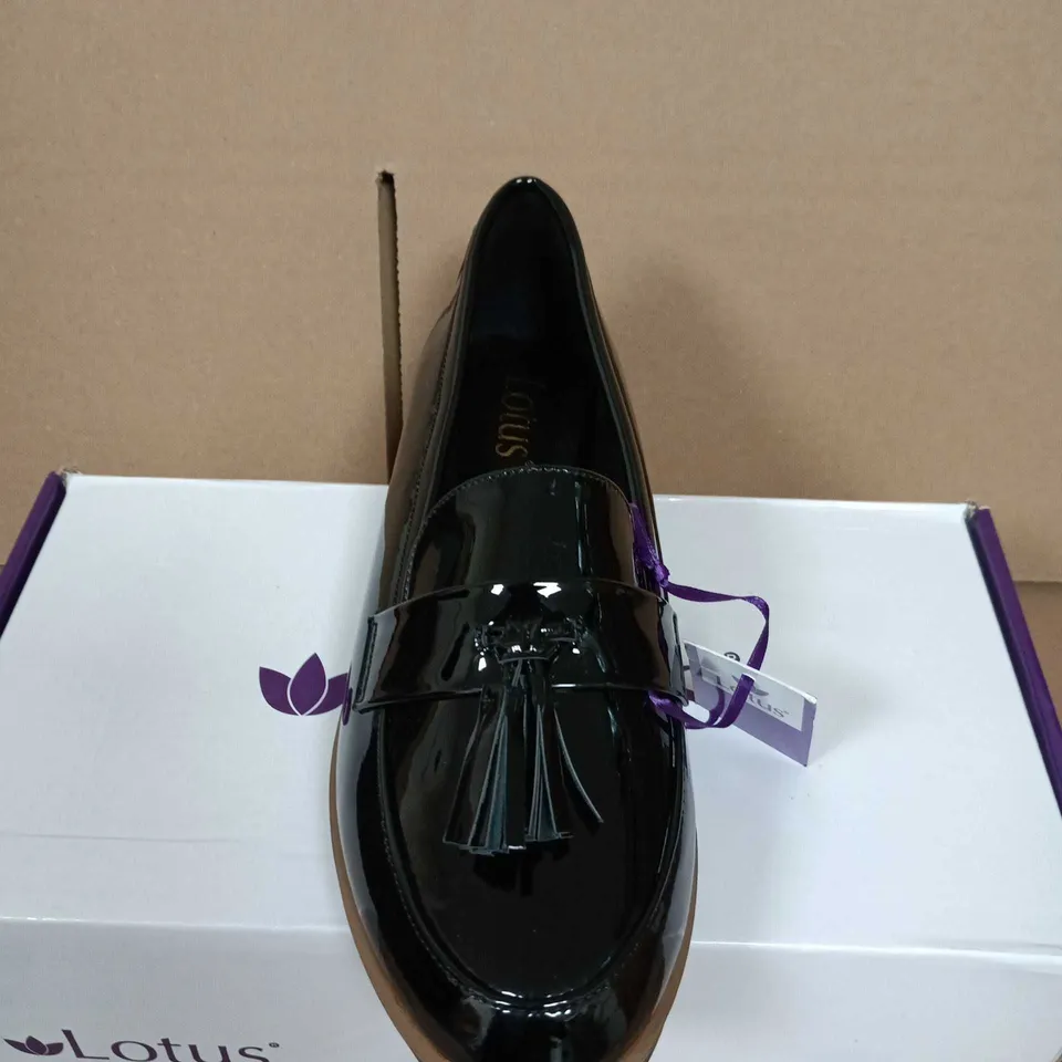 BOXED PAIR OF LOTUS BLACK PATENT TASSEL LOAFERS, UK 5