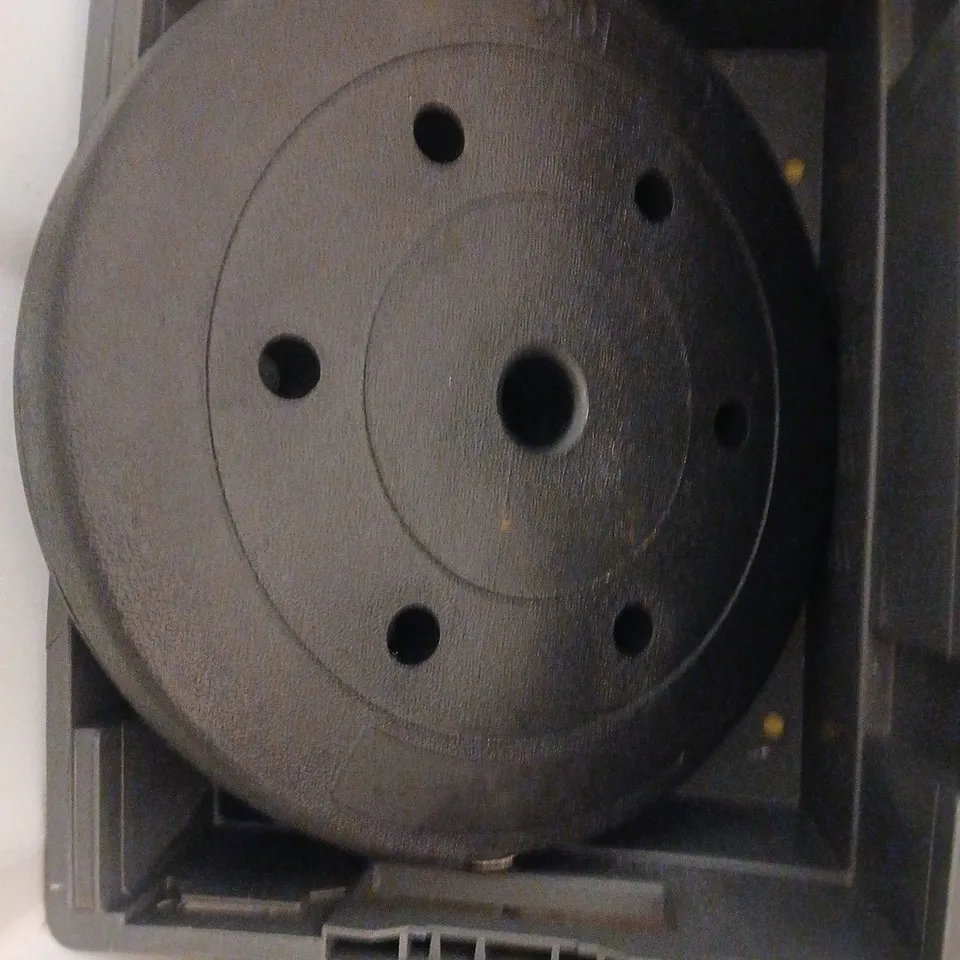 2 X EXERCISE WEIGHTS - 16KG & 10KG