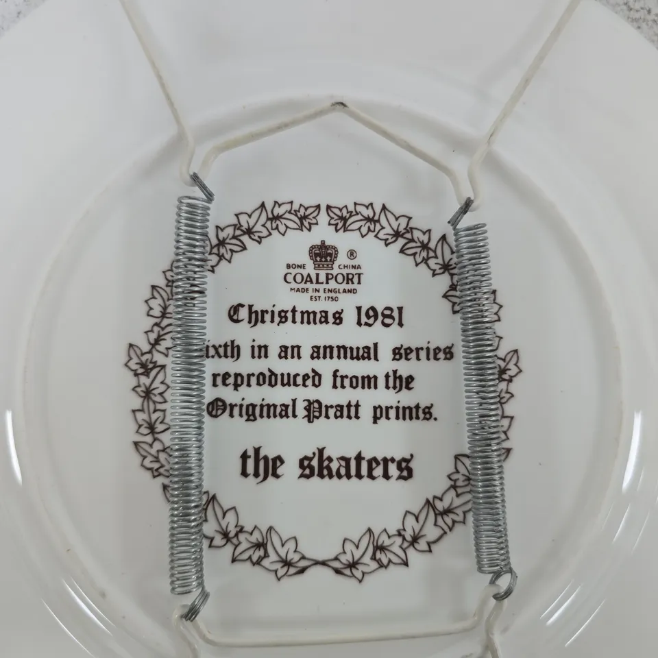 COALPORT CHRISTMAS  PLATES – 'THE SKATERS', SIXTH PRATT PRINTS SERIES (SET OF 5) MADE IN ENGLAND