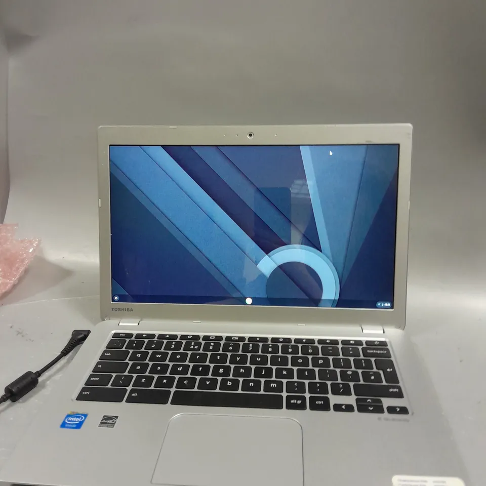 TOSHIBA CHROMEBOOK CB30-B-104 LAPTOP