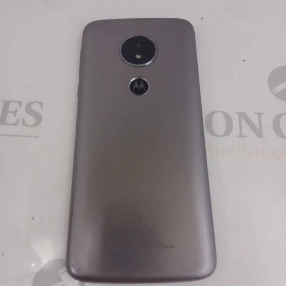 MOTOROLA MOBILE PHONE 