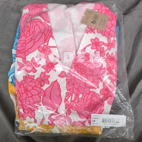 WOMEN'S FLORAL PRINT GARMENT – SIZE LK (VERIFY)