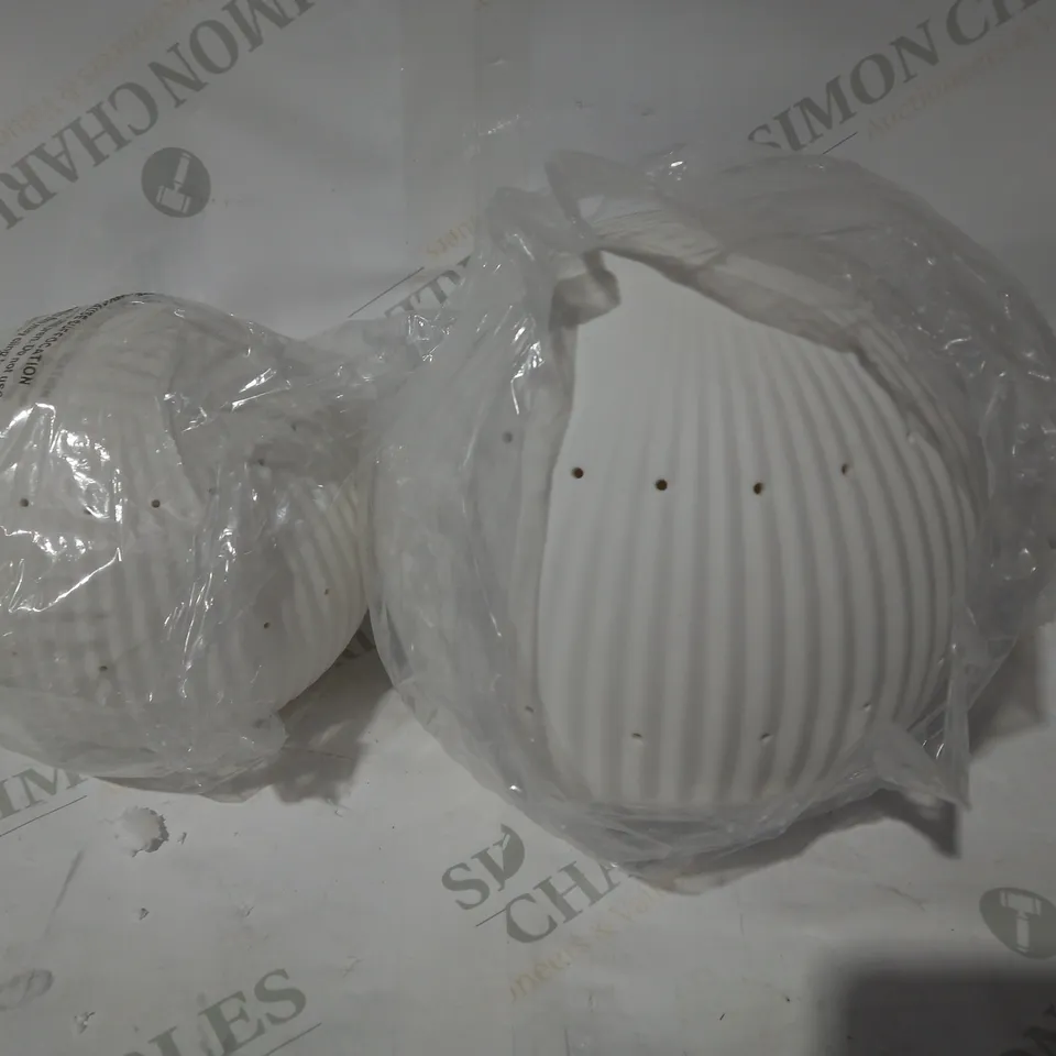 K BY KELLY HOPPEN SET OF CERAMIC LIGHT UP ORNAMENTS