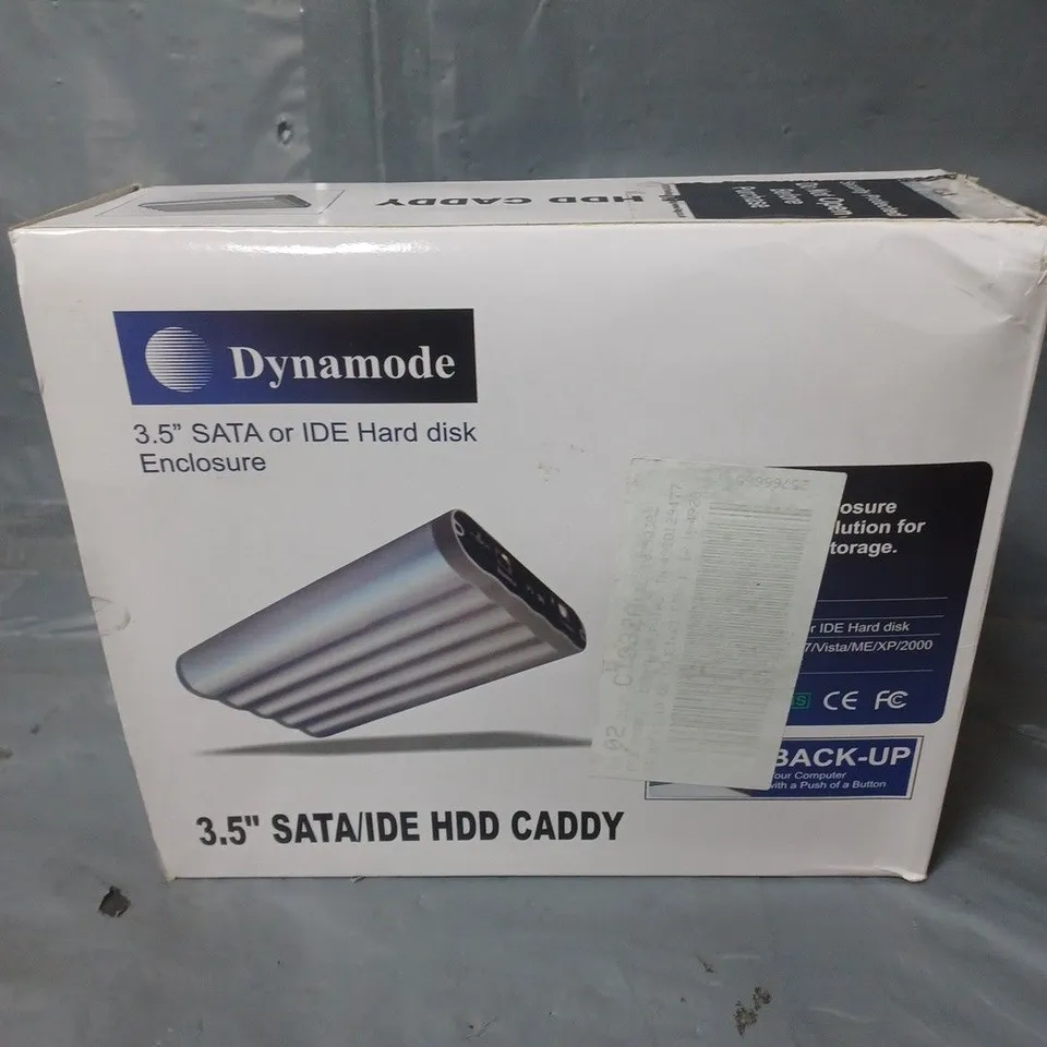 DYNAMODE 3.5" SATA OR IDE HARD DISK ENCLOSURE