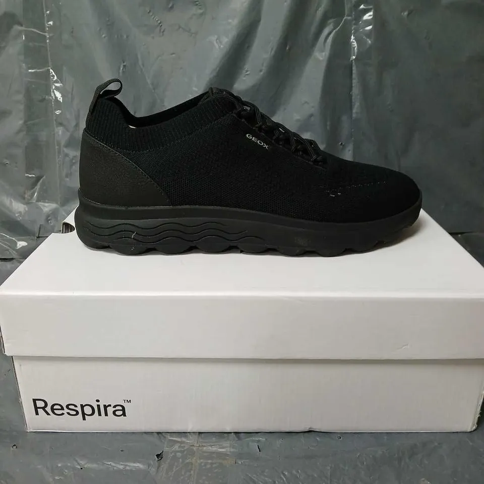 GEOX RESPIRA MENS TRAINERS BLACK SIZE 9