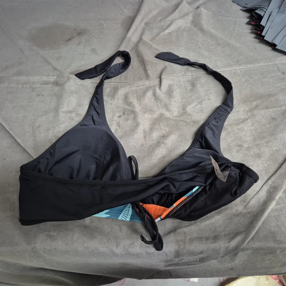 WOMEN'S BLACK BIKINI TOP – SIZE M 