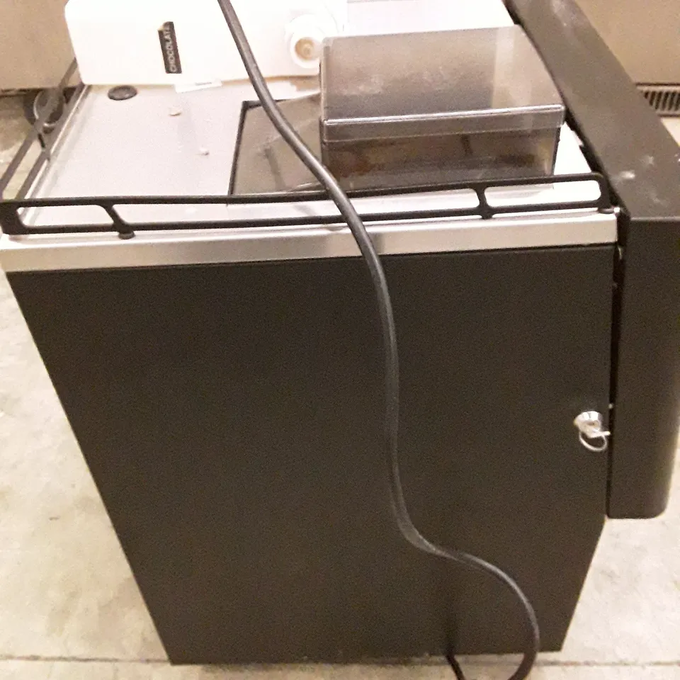 AZKOYEN COFFETEK VITRO X3 COFFEE MACHINE