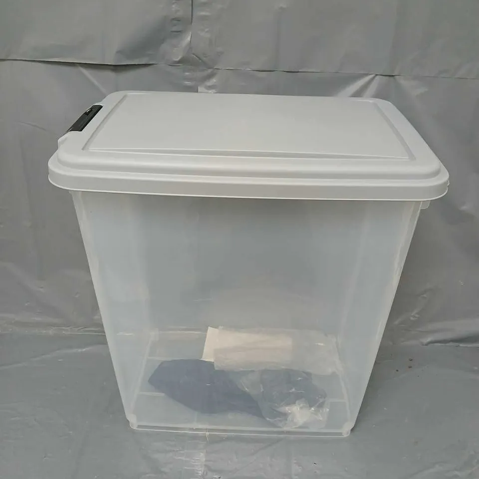 CLEAR PLASTIC STORAGE TUB WITH WHEELS AND SCOOP