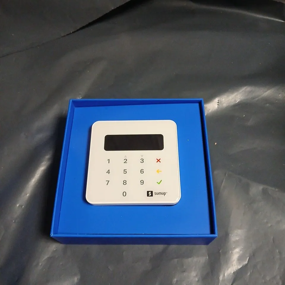 SUMUP CARD READER – WHITE, BOXED 