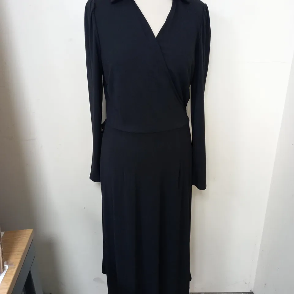 M&S SIZE 10 REGULAR LENGTH BLACK DRESS