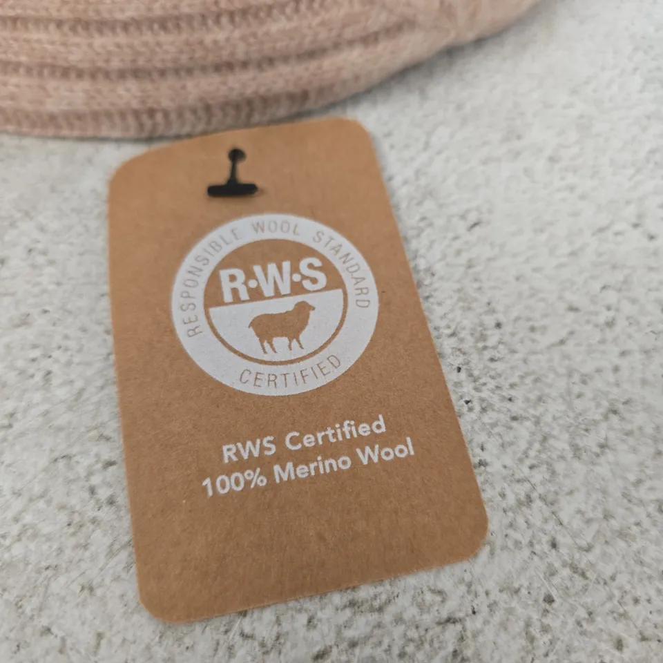 MERINO WOOL BEANIE HAT – BEIGE, RWS CERTIFIED