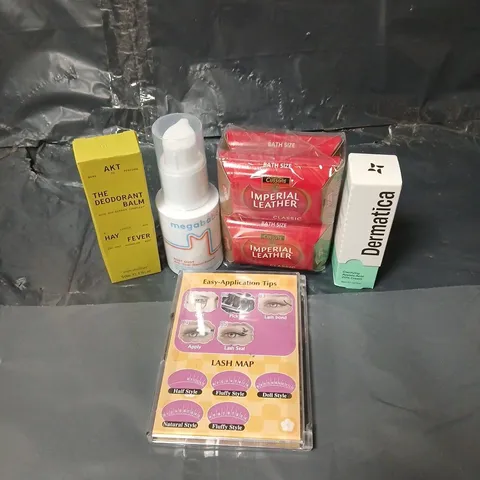 APPROXIMATEY 15 ASSORTED HEALTH AND BEAUTY PRODUCTS TO INCLUDE AKT DEODORANT BALM, IMPERIAL LEATHER SOAP AND MEGABABE BOOB SWEAT POWDER