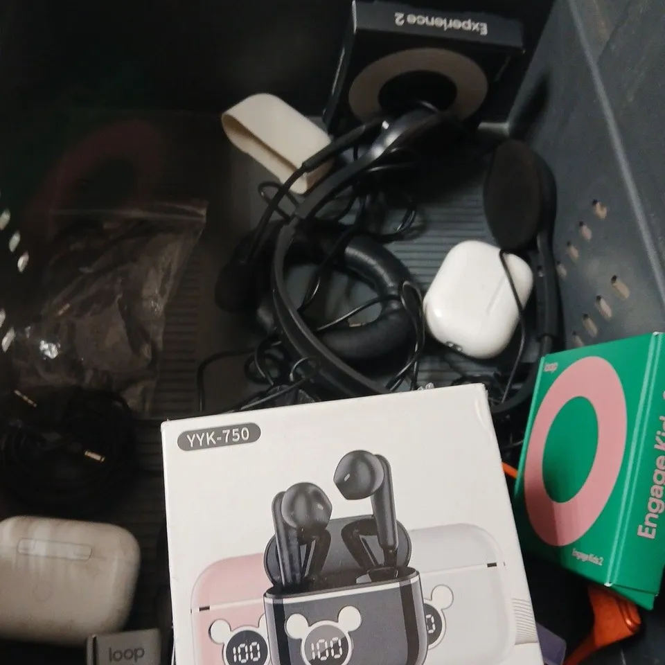 APPROXIMATELY 10 ASSORTED ITEMS INCLUDING SPORTS WIRELESS EARPHONE AND HEADPHONES