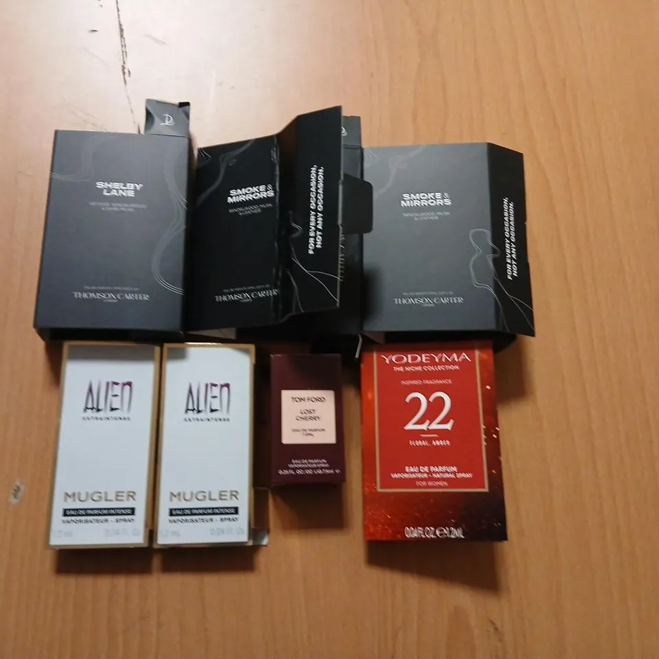 LARGE QUANTITY OF ASSORTED TESTER/SAMPLE FRAGRANCES