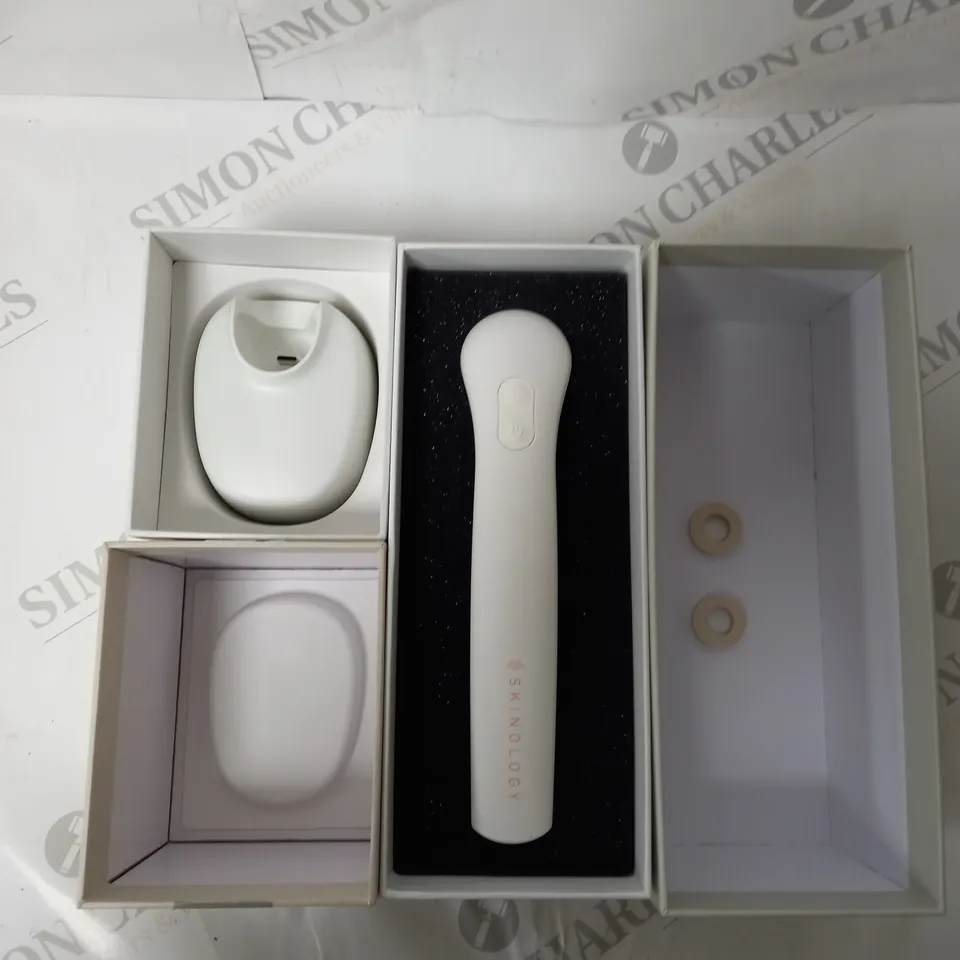 BOXED SKINOGLY SK3DAS