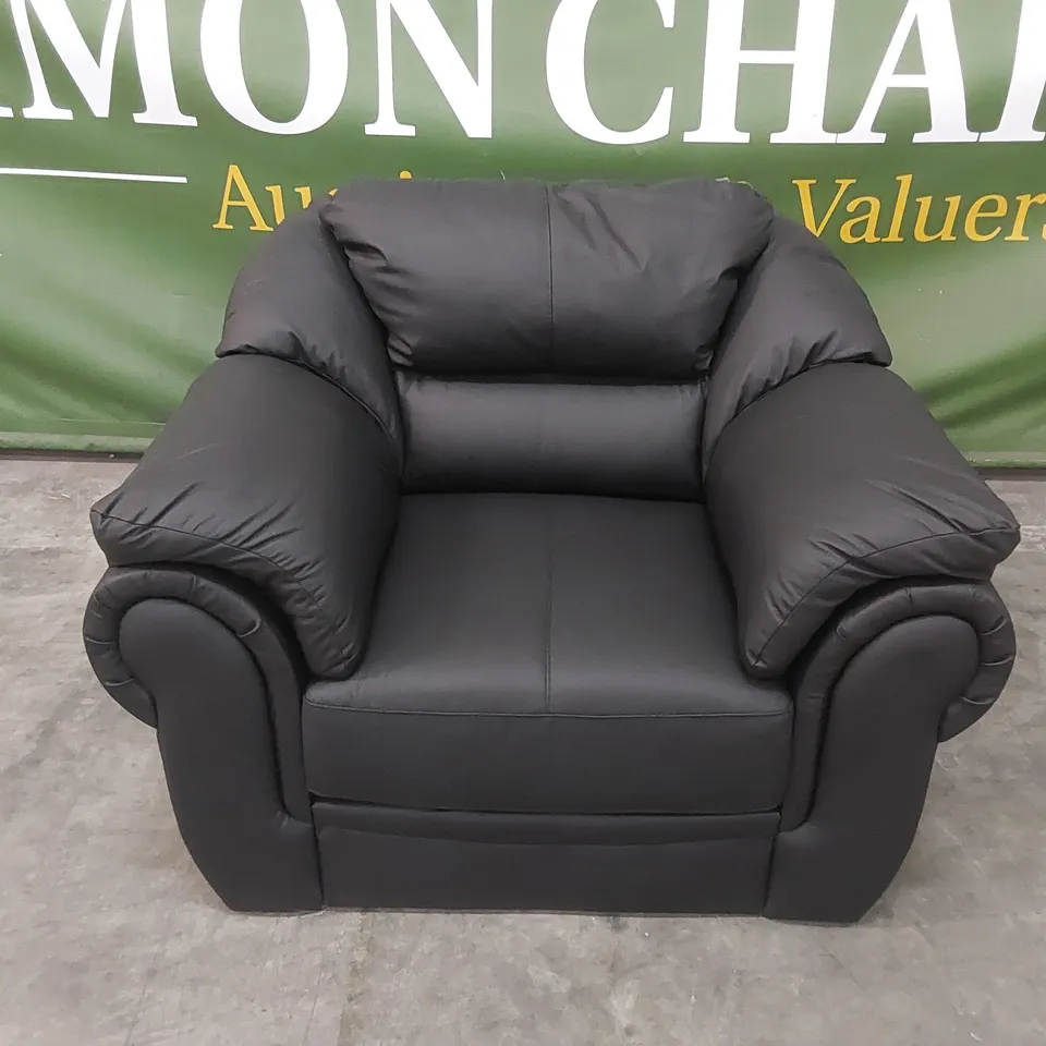 DESIGNER BLACK LEATHER ARMCHAIR 