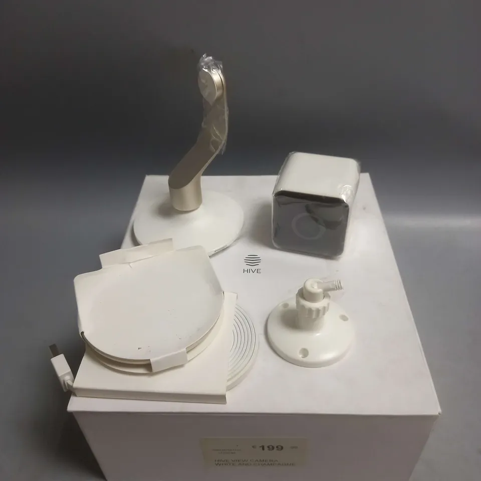 BOXED HIVE VIEW CAMERA IN WHITE AND CHAMPAGNE 