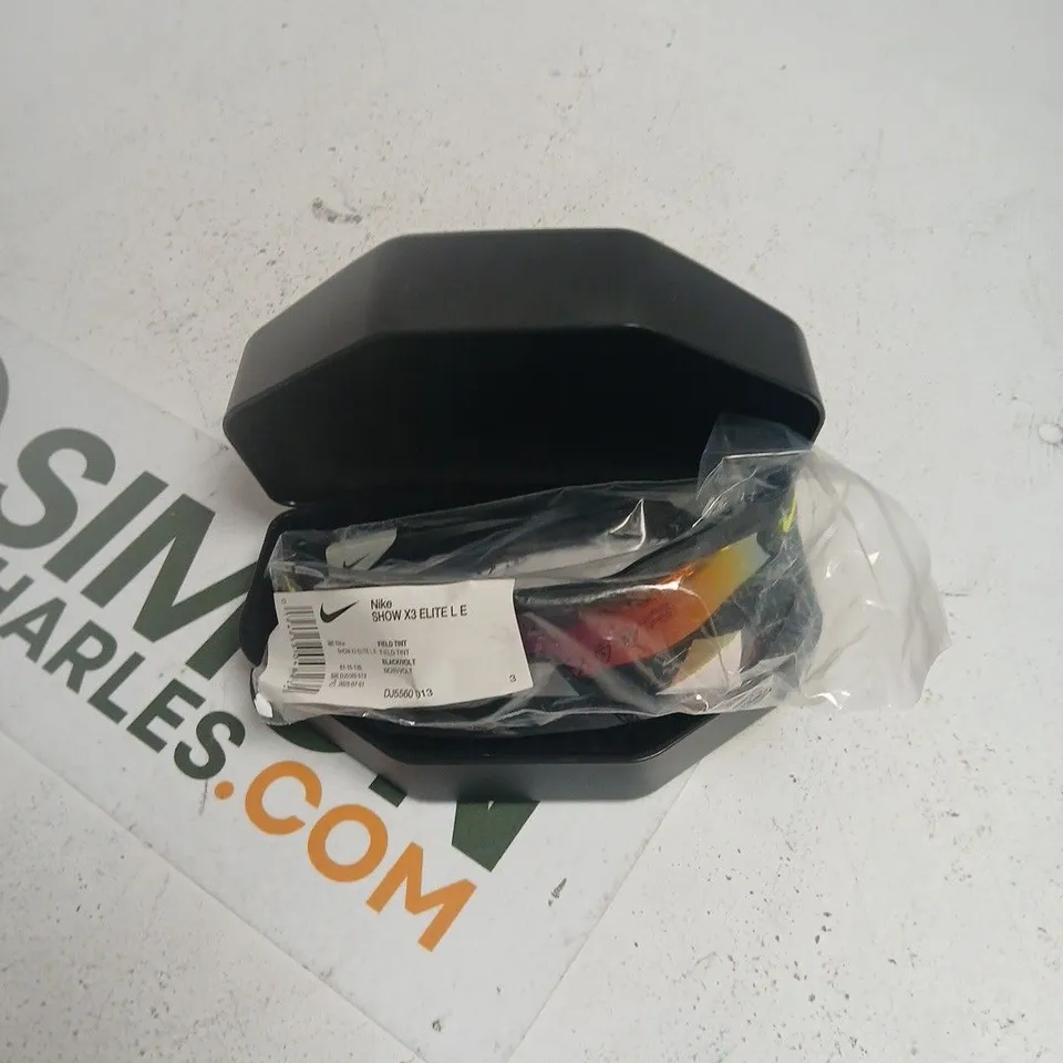 NIKE SPORTS SUNGLASSES WITH RAINBOW LENSES – BLACK HARD CASE (NIKE SWOOSH ON LID)