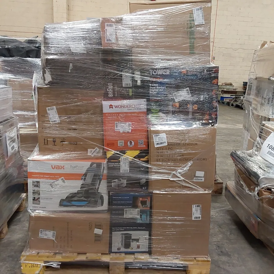 PALLET OF APPROXIMATELY 26 UNPROCESSED RAW RETURN HOUSEHOLD AND ELECTRICAL GOODS TO INCLUDE;