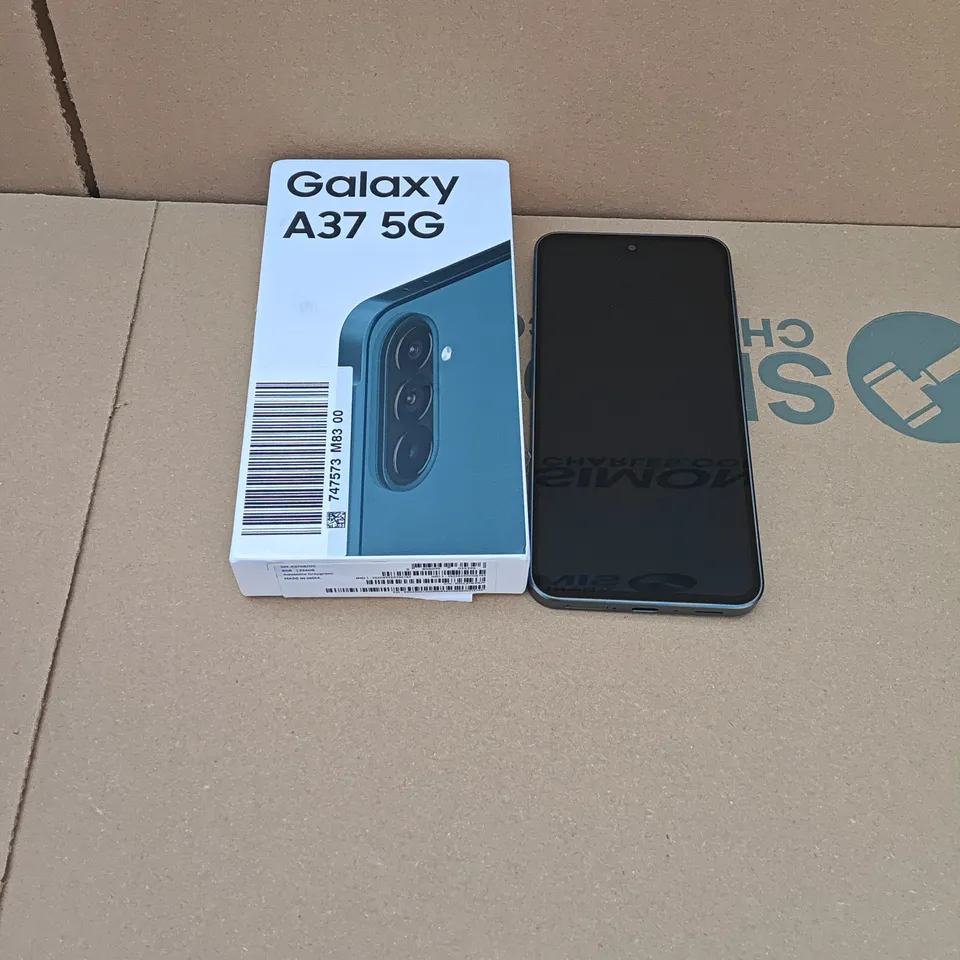 BOXED SAMSUNG GALAXY A37 SMARTPHONE 