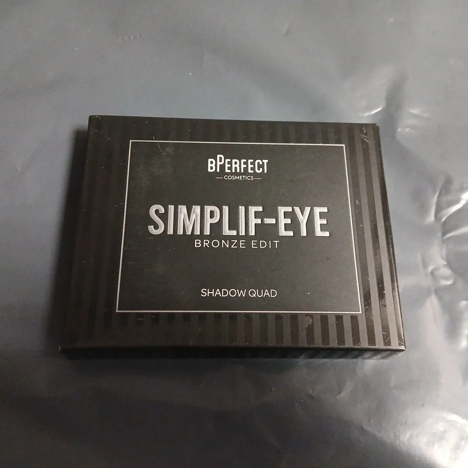 BPERFECT COSMETICS SIMPLIFY-EYE BRONZE EDIT SHADOW QUAD