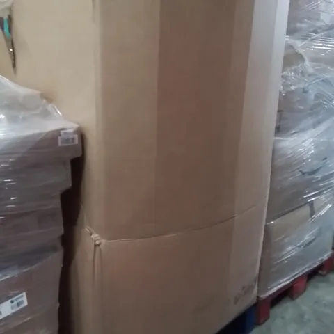 PALLET CONTAINING A LARGE QUANTITY OF ASSORTED BEDDING PRODUCTS TO INCLUDE;HEATED BLANKET,PILLOW,BLANKETS 