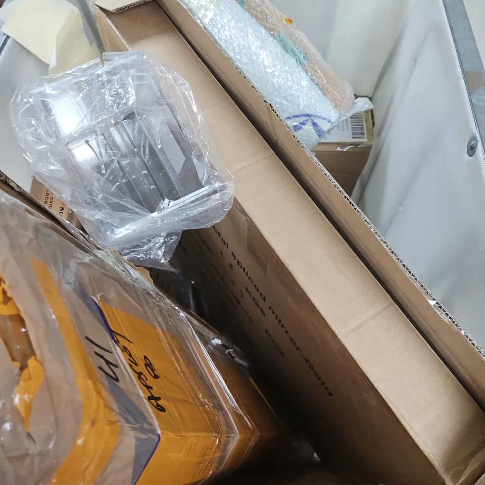 APPROXIMATELY 8 ASSORTED ITEMS TO INCLUDE MIRROR, SHIATSU PILLOW, FURNITURE PIECE, ETC - COLLECTION ONLY