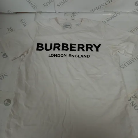 BOYS BURBERRY GRAPHIC T-SHIRT SIZE