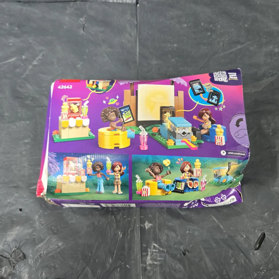 LEGO FRIENDS FRIENDSHIP MOVIE NIGHT 42642