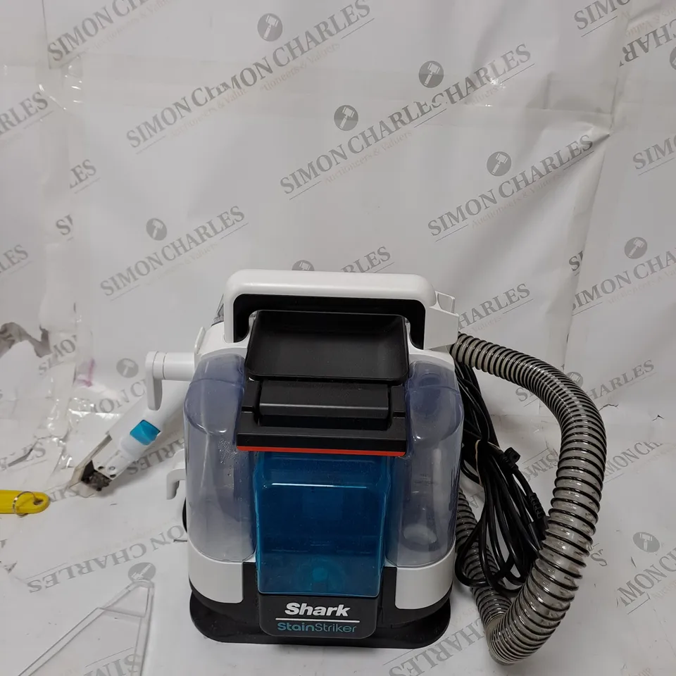 BOXED SHARK STAIN STRIKER PET SPOT CLEANER PX200UKT