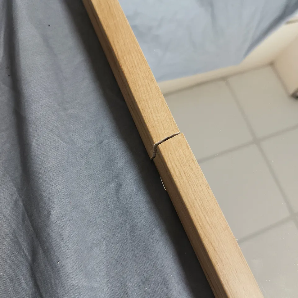 RECTANGULAR MIRROR - NATURAL 53X73CM 