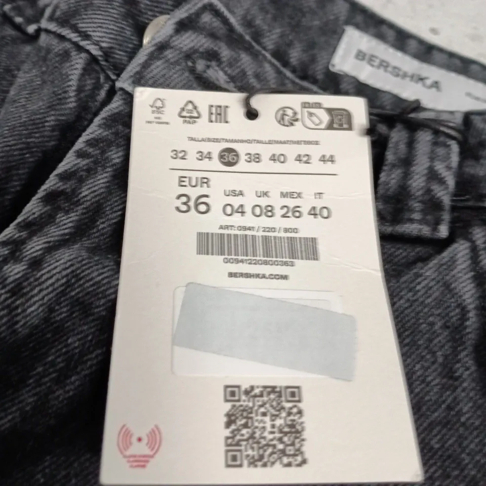 BERSHKA DENIM SHORTS - WOMEN'S, EU 36 (UK 8)