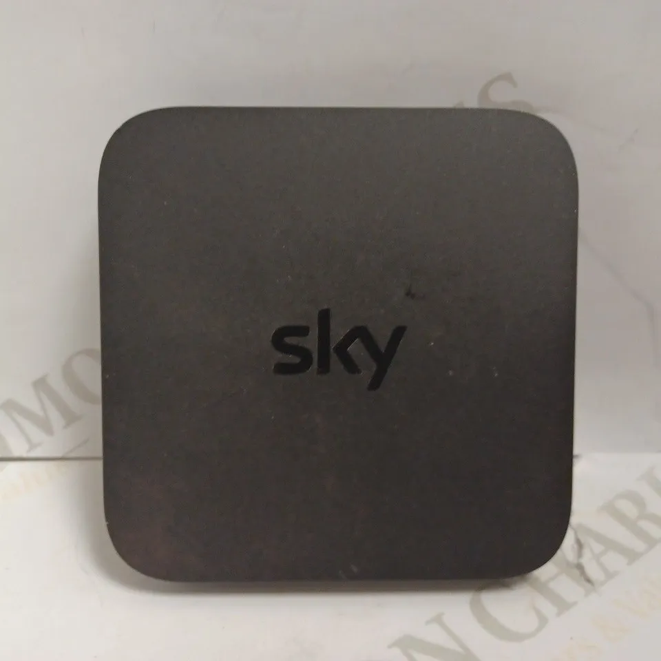 SKY GLASS STREAMING BOX - BLACK IP061-EF-ANT