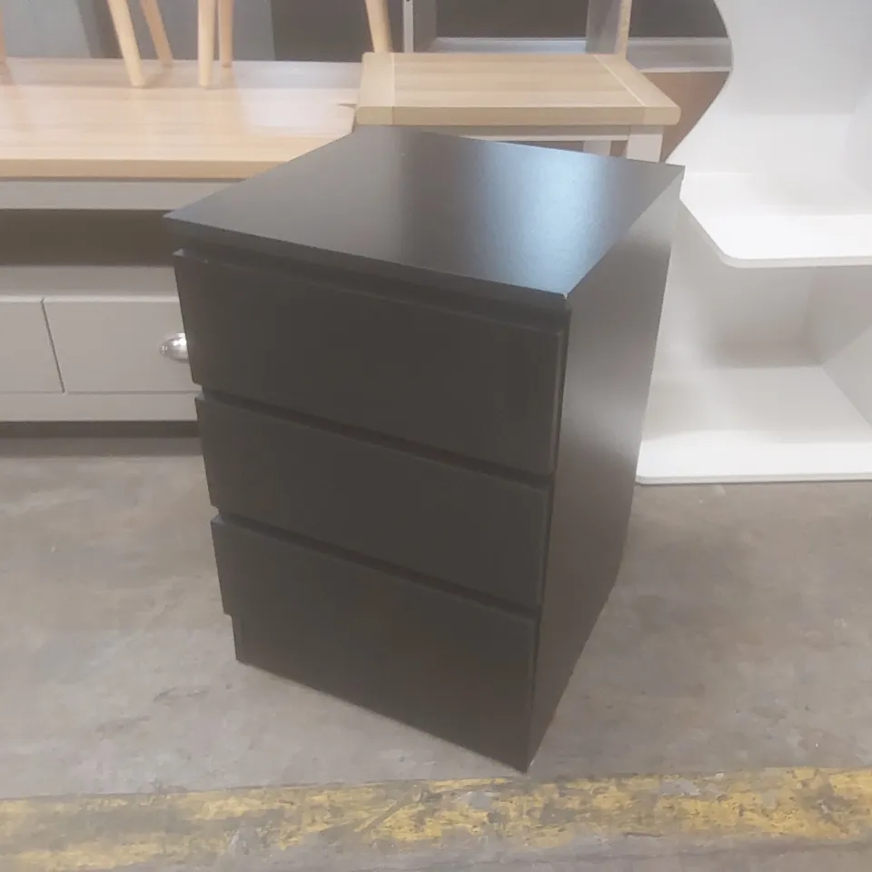 DESIGNER MARQITA 3 DRAWER BEDSIDE TABLE - BLACK