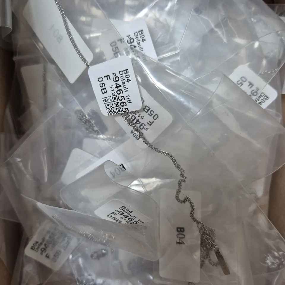 BOX OF APPROXIMATELY 50 YOSITHA CHAINS