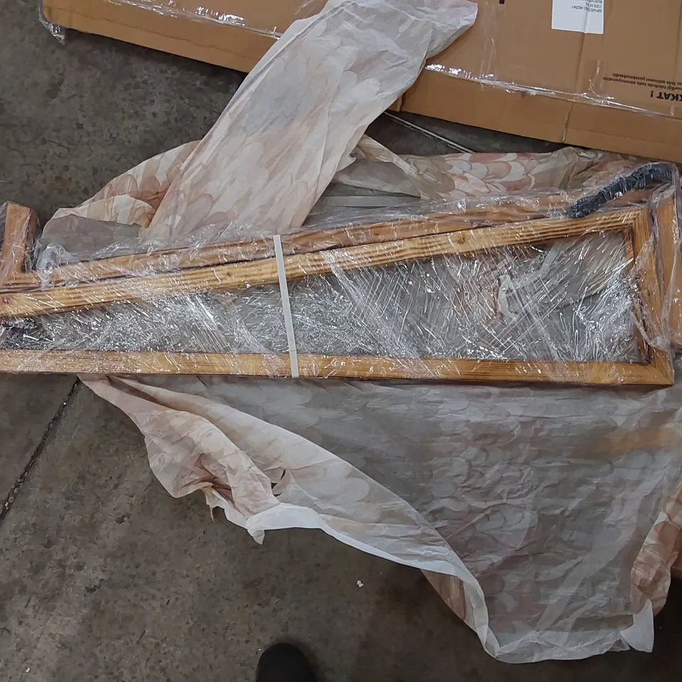 BOXED ADANA 166CM TRIPOD FLOOR LAMP // MISSING LAMPSHADE (1 BOX)