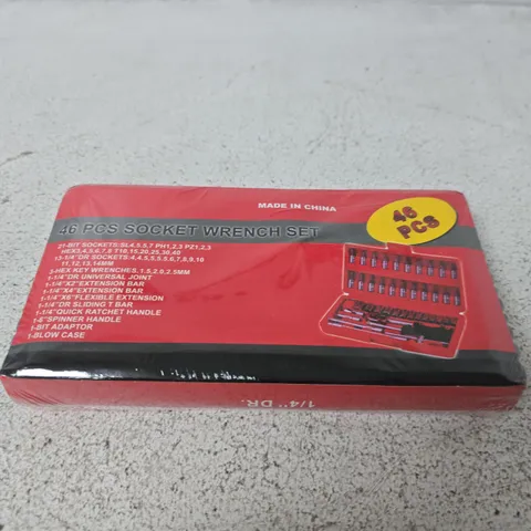 46-PIECE SOCKET WRENCH SET (BOXED)