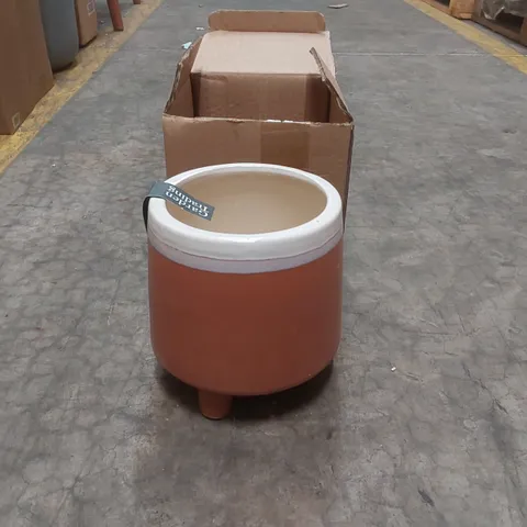 BOXED HALSTON POT