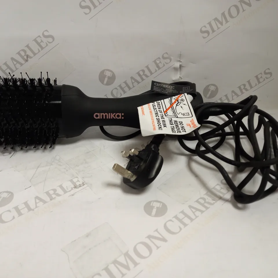 AMIKA HEATED BRUSH