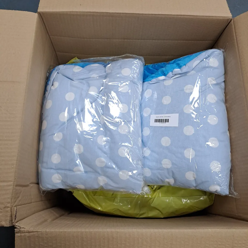 BOX OF APPROXIMATELY  9 BABY BLANKETS - BLUE POLKA DOTS