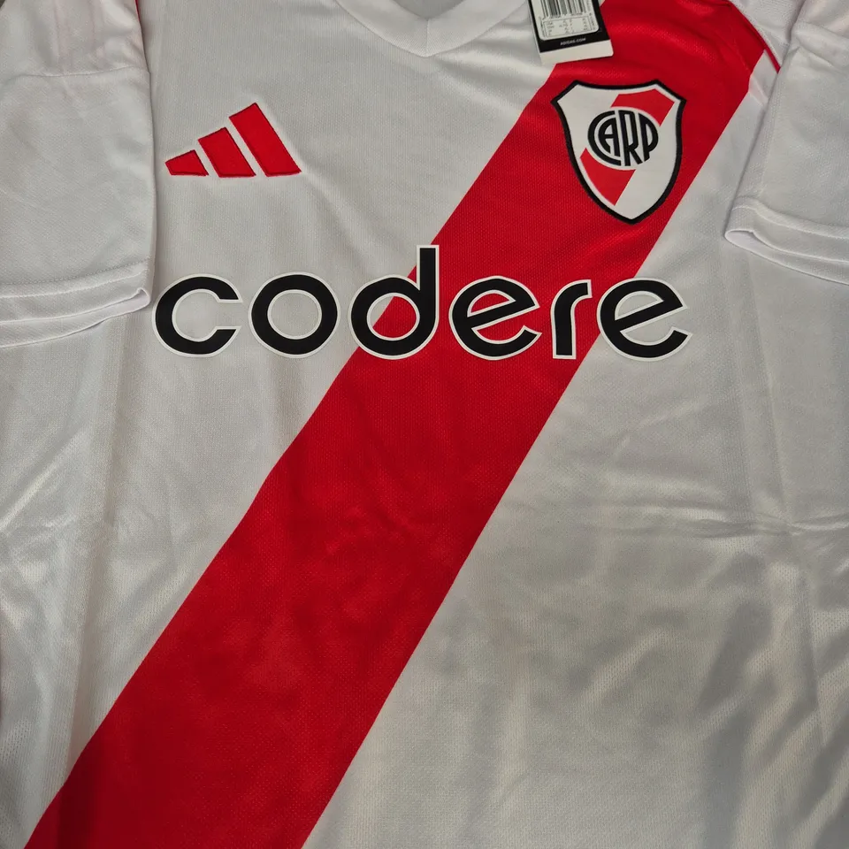 ADIDAS RIVER PLATE JERSEY IN RED/WHITE SIZE XL