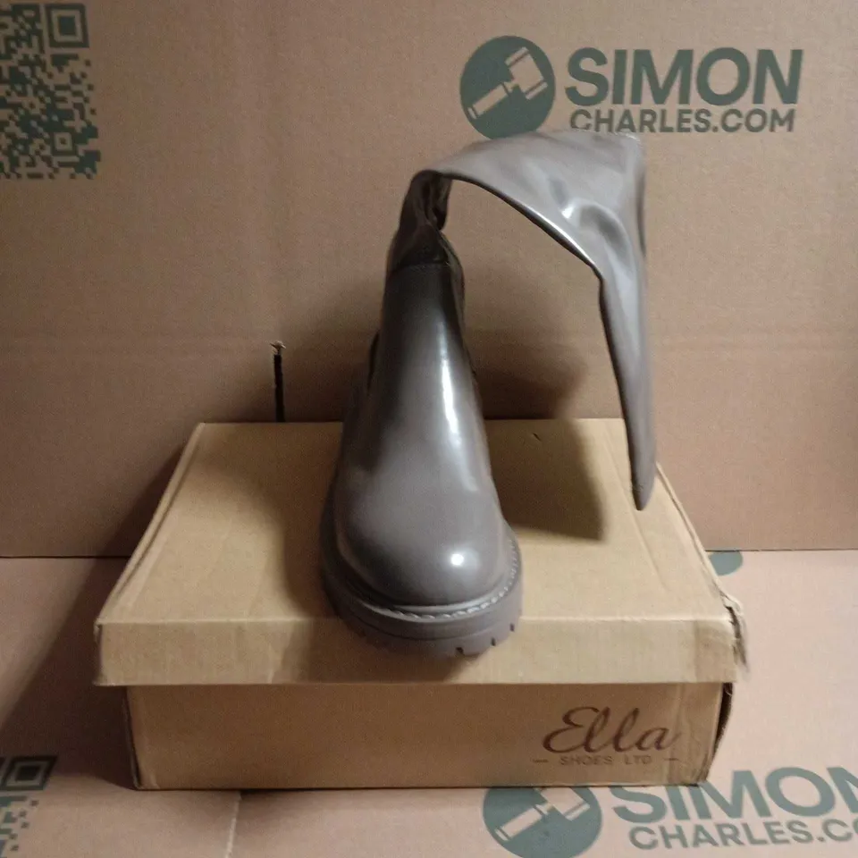 ELLA SHOES KNEE HIGH BOOTS ZIP FASTENING MUSHROOM SIZE 5