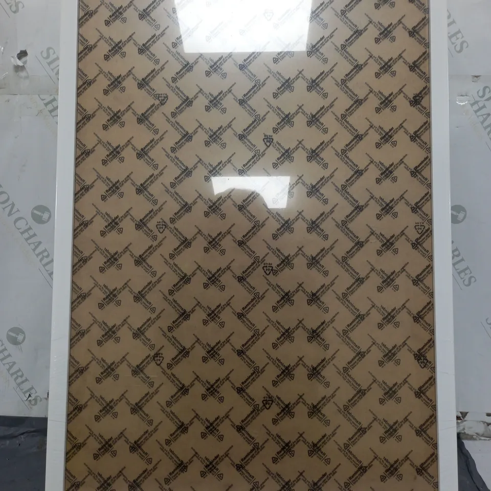 45x62cm WHITE EDGE FRAME