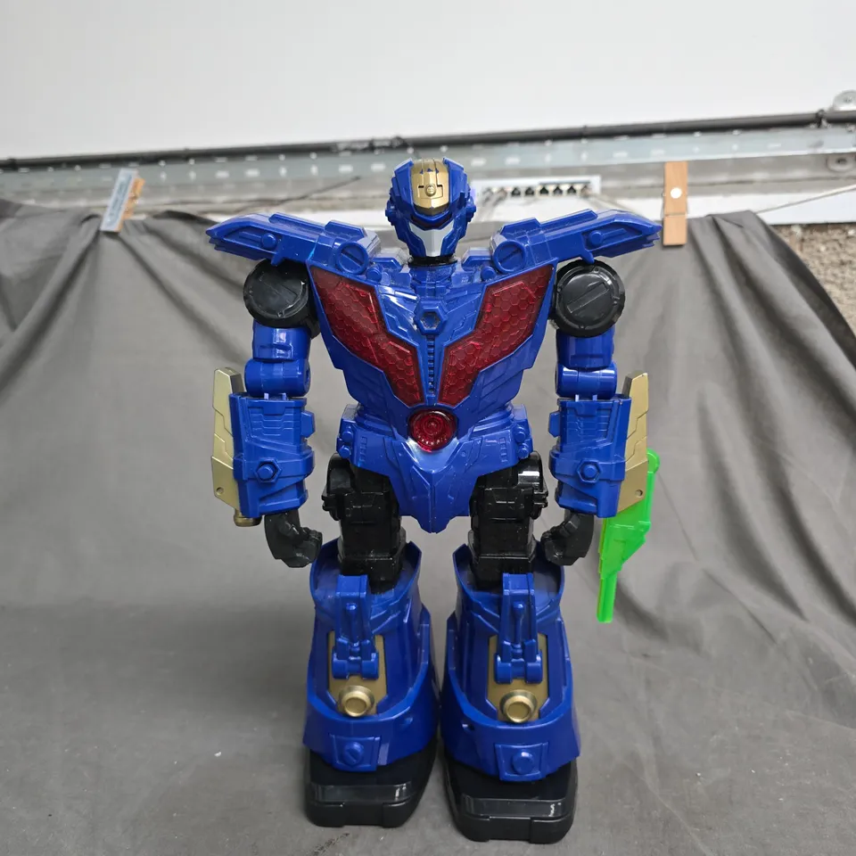 CAGE CONTAINING A LARGE QUANTITY OF KIDS TOYS AND GAMES TO INCLUDE KINETIC SAND, TRANSFORMERS FIGURE, HAPELLO LEARNING PAD, ASSORTED PAINTS, ASSORTED ANIMAL TOYS ETC