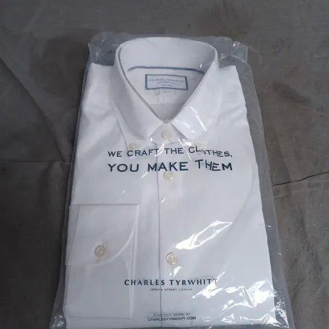CHARLES TYRWHITT WHITE EXTRA SLIM FIT NON-IRON SHIRT, COLLAR 15.5IN, IN PACKAGING