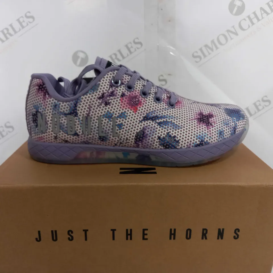 BOXED NO BULL SF TRAINER LOW - UK 4.5
