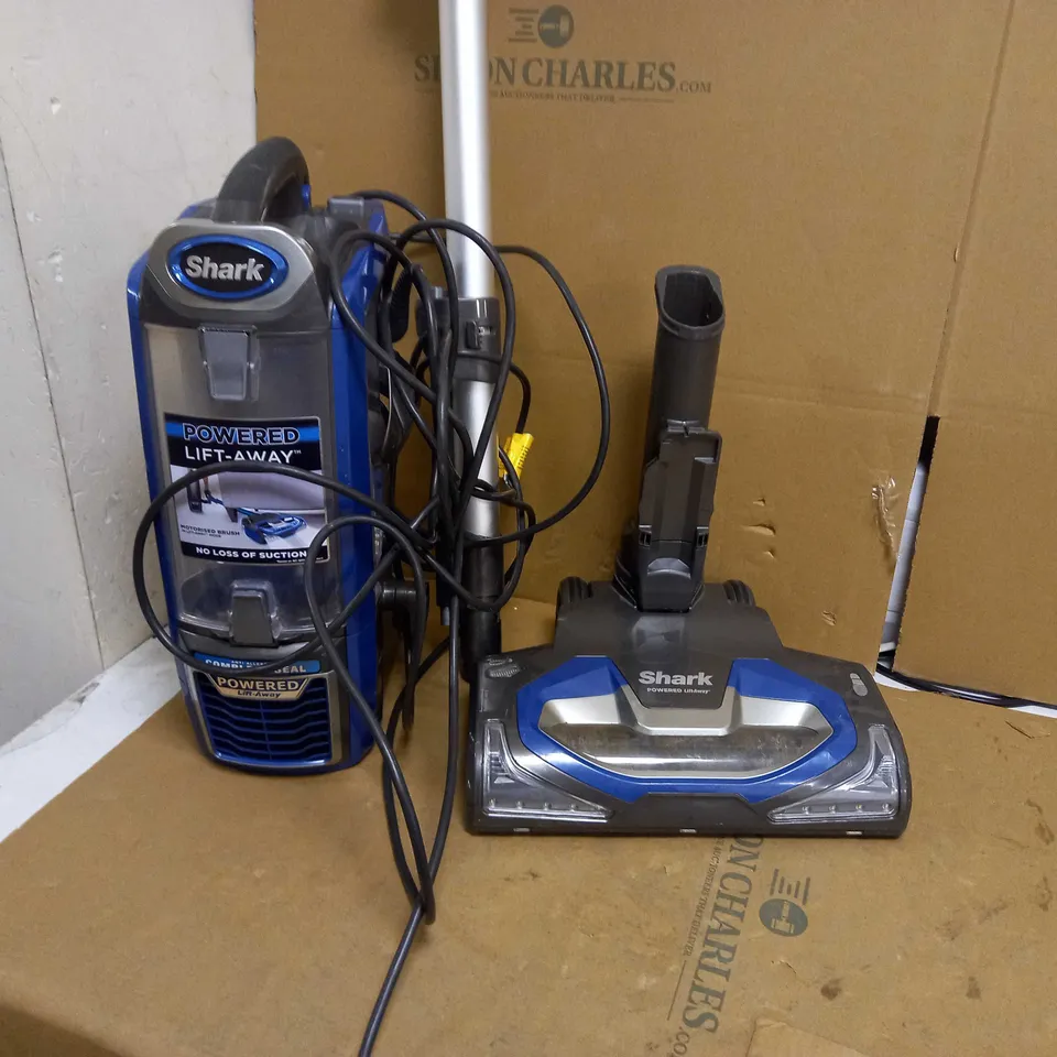 SHARK UPRIGHT VACUUM CLEANER